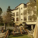 Hotel Lale
