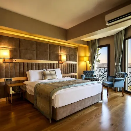 Lale Hotel