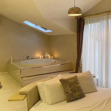 Lale Otel Sapanca