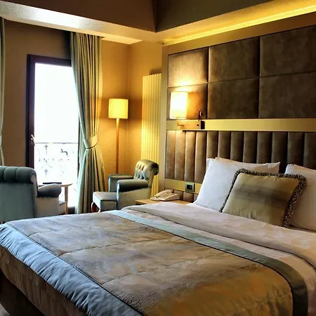 Hotel Lale 3*