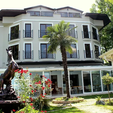 Otel Lale 3*