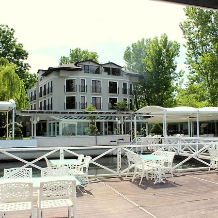 Hotel Lale 3*