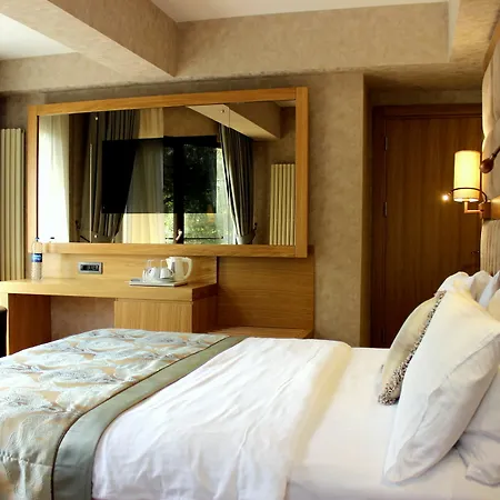 Hotel Lale 3*